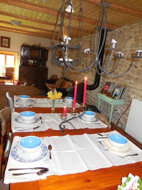 Domaine Le Sauzet Bed & Breakfast Saint-Germain-l'Herm Exterior photo